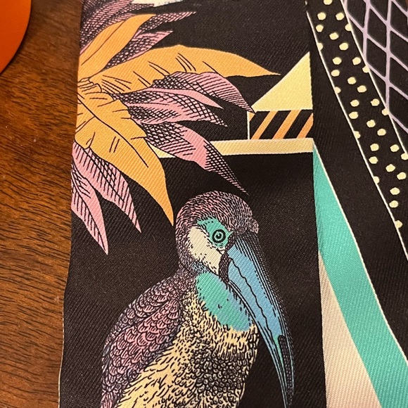 Hermes twilly with box and tag - Picture 4 of 8